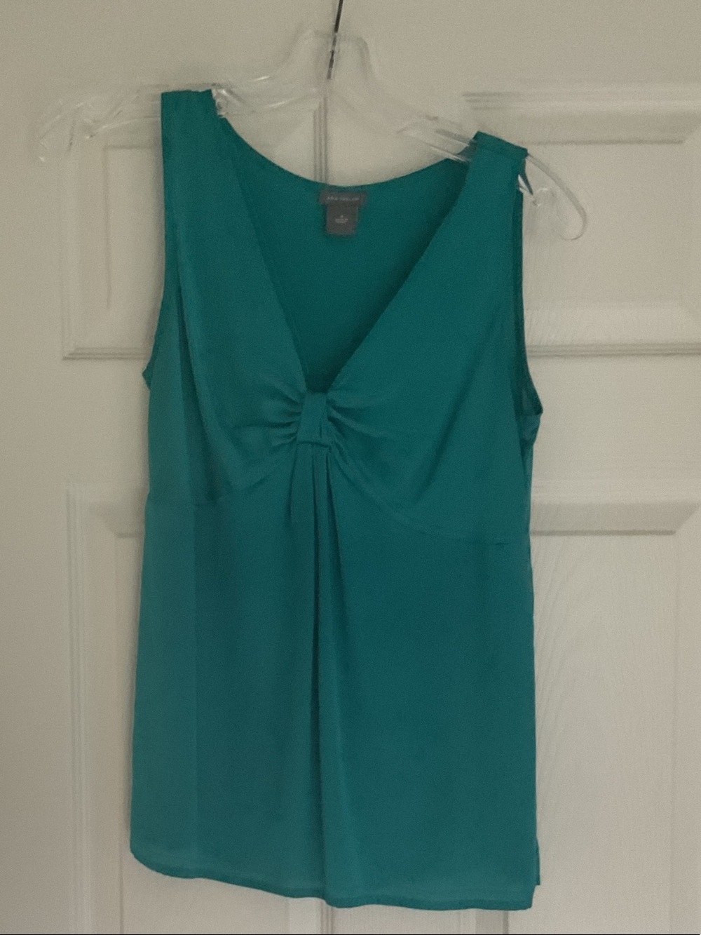 Sleeveless Teal Knot-Front Women's Top